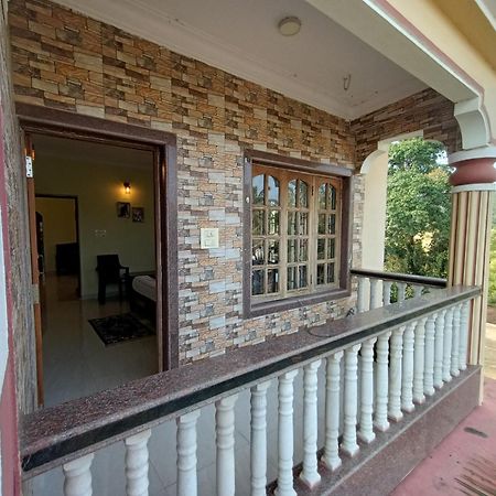 Pappa'S Guest House Arambol Buitenkant foto