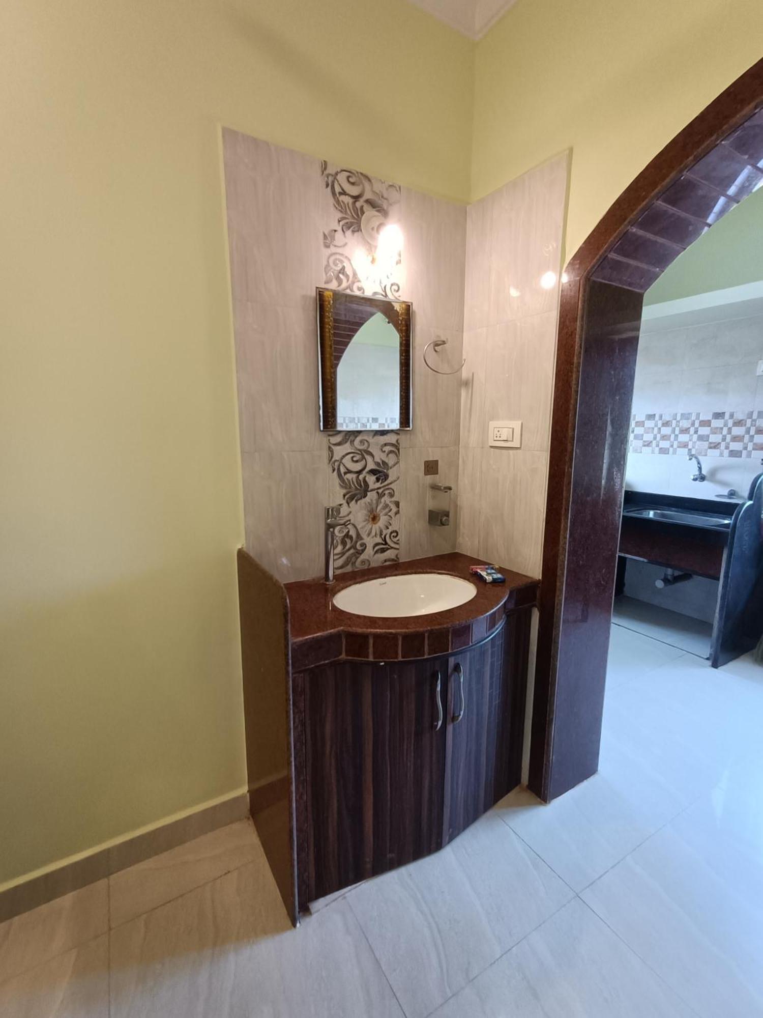 Pappa'S Guest House Arambol Buitenkant foto